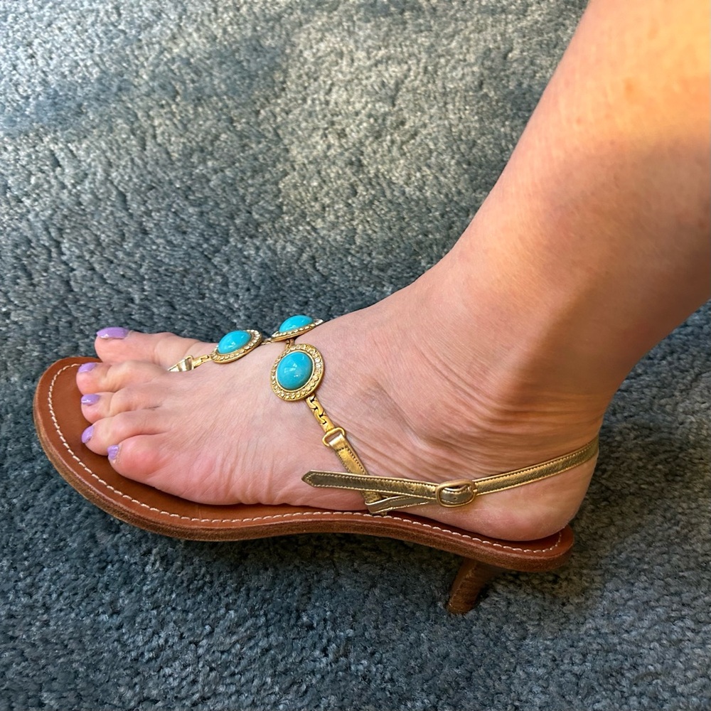 LEATHER RHINESTONE KITTEN HEEL SANDALS